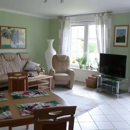 Windland Fuer 4 Personen 114 M² * Wiek auf Rügen